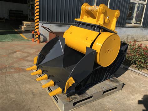 Excavator Crush Bucket 